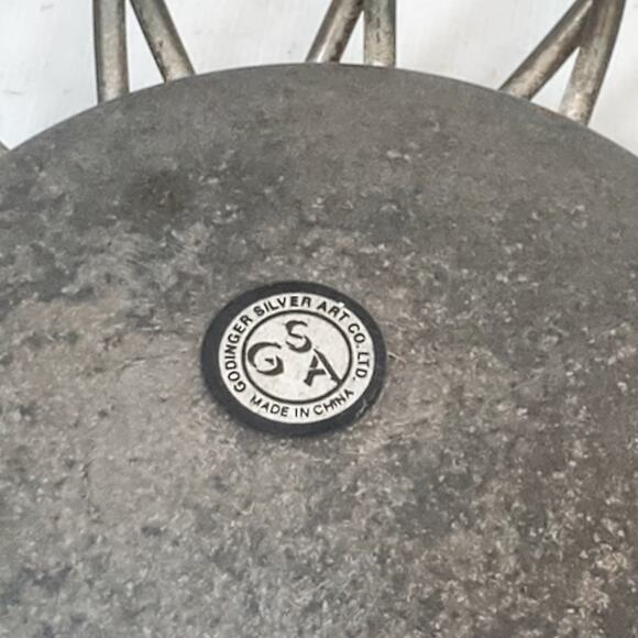 Godinger Silver Art Co Ltd. Wire Basket With Handle Grapevine Grape Leaves 7.5" - Picture 3 of 10